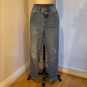 Mom high rise fit jeans urban outfitters